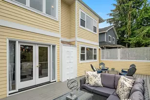 822 W Fulton St, Seattle, WA 98119 - Photo 37
