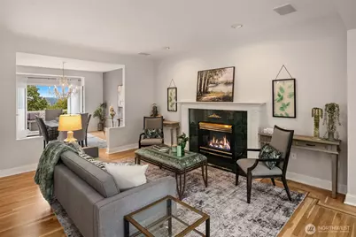 822 W Fulton Street, Seattle, WA 98119 - Photo 11