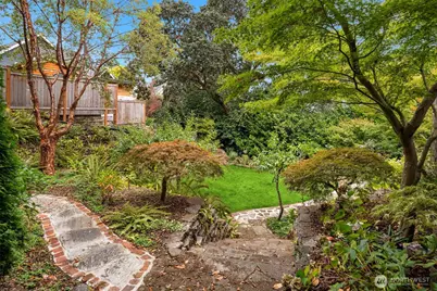 822 W Fulton Street, Seattle, WA 98119 - Photo 5