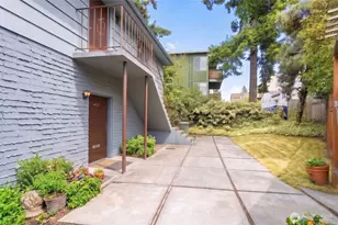 4711 Sand Point Way NE, Seattle, WA 98105 - Photo 15