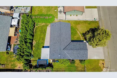 128 Glacier Avenue S, Pacific, WA 98047 - Photo 25