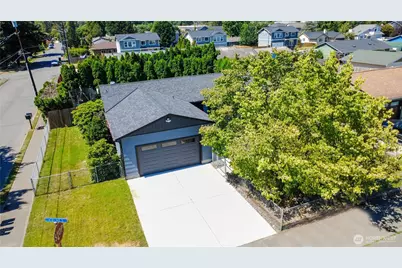 128 Glacier Avenue S, Pacific, WA 98047 - Photo 23