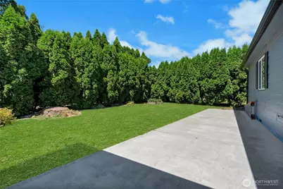 128 Glacier Avenue S, Pacific, WA 98047 - Photo 19