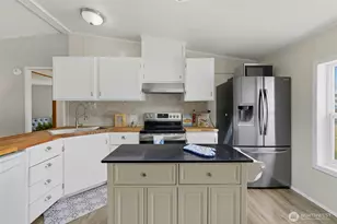 10601 63rd St Ct E, Puyallup, WA 98372 - Photo 11