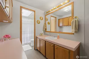 10601 63rd St Ct E, Puyallup, WA 98372 - Photo 17