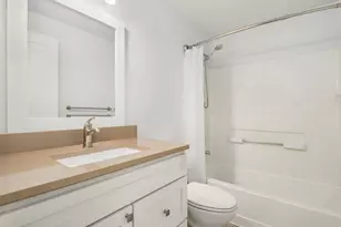 12602 109th Ct NE, Kirkland, WA 98034 - Photo 17