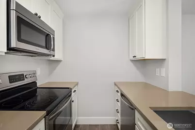 12602 109th Court NE #G103, Kirkland, WA 98034 - Photo 9