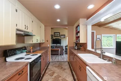 870 Thorton Drive, Sequim, WA 98382 - Photo 9