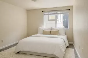 12026 15th Ave NE, Seattle, WA 98125 - Photo 7