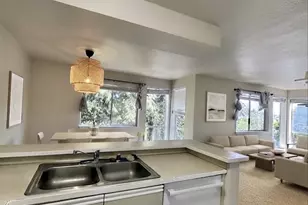 12026 15th Ave NE, Seattle, WA 98125 - Photo 17