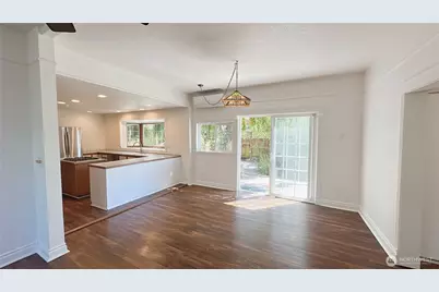 1470 Grant Street, Bellingham, WA 98225 - Photo 3
