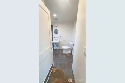 1470 Grant Street, Bellingham, WA 98225 - Photo 11