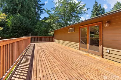 3205 NE 204th Street, Lake Forest Park, WA 98155 - Photo 9