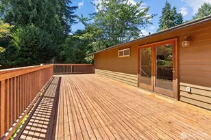 3205 NE 204th St, Lake Forest Park, WA 98155 - Photo 9