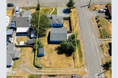 17053 35th Avenue S, SeaTac, WA 98188 - Photo 3