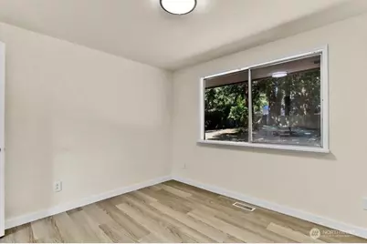1906 Windsor Drive, Mount Vernon, WA 98273 - Photo 15