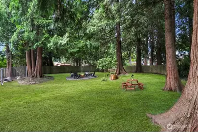 1906 Windsor Drive, Mount Vernon, WA 98273 - Photo 25