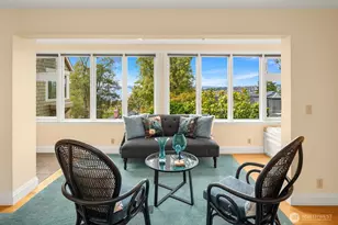 708 W Prospect St, Seattle, WA 98119 - Photo 13