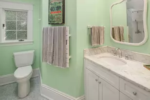 708 W Prospect St, Seattle, WA 98119 - Photo 25