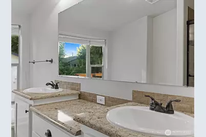7883 San Juan Ave, Clinton, WA 98236 - Photo 21