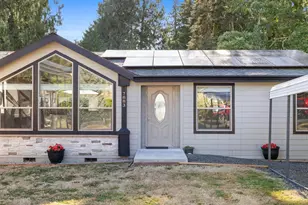7883 San Juan Ave, Clinton, WA 98236 - Photo 1
