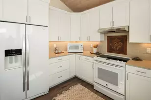 25931 75th Ave SW, Vashon, WA 98070 - Photo 23