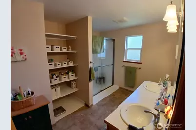 2907 173rd Street E, Tacoma, WA 98445 - Photo 9