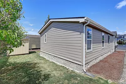 5900 64th Street NE #141, Marysville, WA 98270 - Photo 3