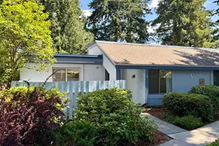 4308 NE Sunset Blvd, Renton, WA 98059 - Photo 1