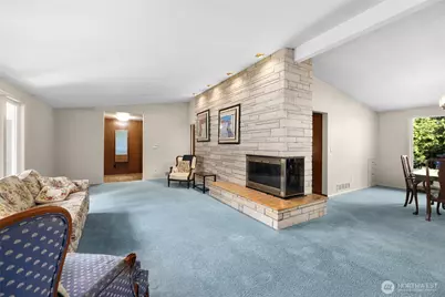 300 Claremont Place, Mount Vernon, WA 98274 - Photo 5