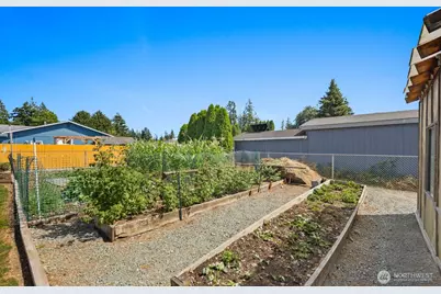 19921 23rd Avenue NE, Arlington, WA 98223 - Photo 27