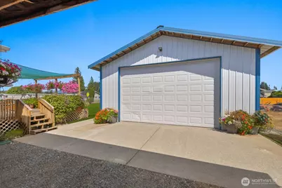 19921 23rd Avenue NE, Arlington, WA 98223 - Photo 21