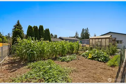 19921 23rd Avenue NE, Arlington, WA 98223 - Photo 31