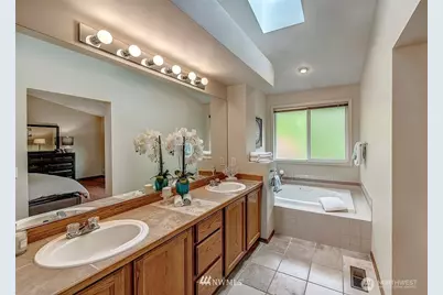 9132 NE 151st Street, Bothell, WA 98011 - Photo 15
