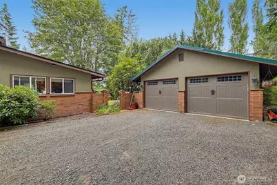 24901 Roberts Drive, Black Diamond, WA 98010 - Photo 29