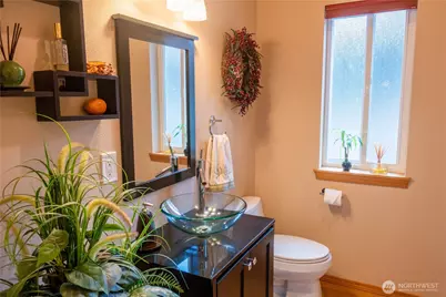 11510 Snowcap Lane SE, Rainier, WA 98576 - Photo 23