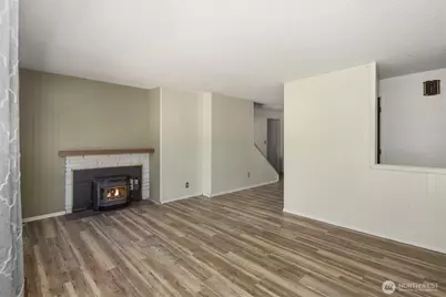 6024 Park Way, Lynnwood, WA 98036 - Photo 9