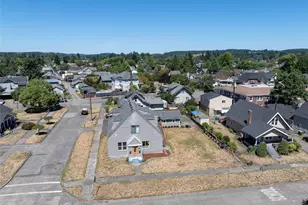 517 Center St, Centralia, WA 98531 - Photo 1