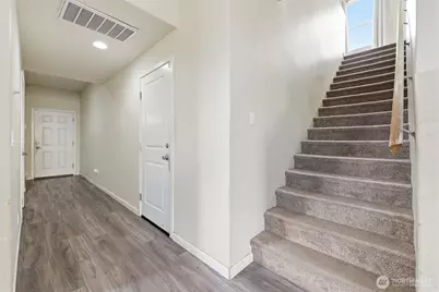 19028 111th Avenue Ct E, Puyallup, WA 98374 - Photo 3