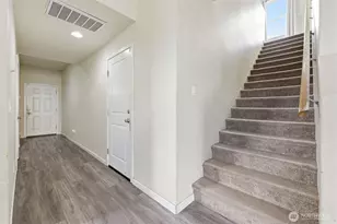 19028 111th Ave Ct E, Puyallup, WA 98374 - Photo 3
