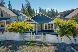 40 E Cedarland Ln, Allyn, WA 98524 - Photo 21