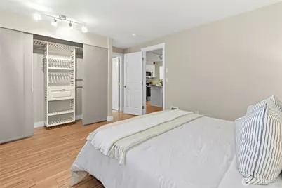 11208 NE 68th Street #110, Kirkland, WA 98033 - Photo 13