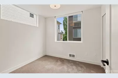 8815 Interlake Avenue N #C, Seattle, WA 98103 - Photo 15
