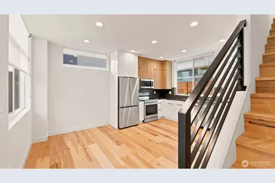 8815 Interlake Avenue N #C, Seattle, WA 98103 - Photo 13