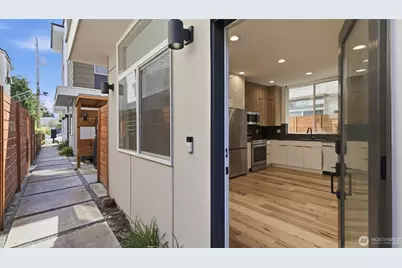 8815 Interlake Avenue N #C, Seattle, WA 98103 - Photo 5