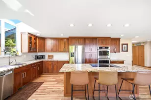 1010 1st Ln, Mukilteo, WA 98275 - Photo 15