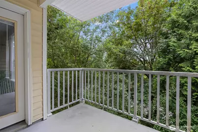 2560 118th Avenue SE #3-201, Bellevue, WA 98005 - Photo 17