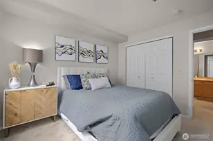 2560 118th Ave SE, Bellevue, WA 98005 - Photo 21