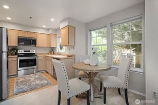 2560 118th Ave SE, Bellevue, WA 98005 - Photo 7
