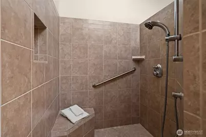 13591 E State Route 106, Belfair, WA 98528 - Photo 23